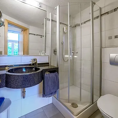 Hotel Spitzberg Garni 3*