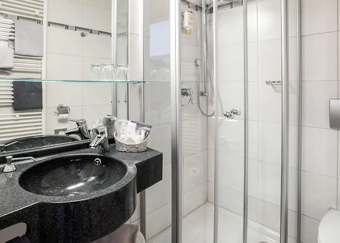 ホテル Spitzberg Garni