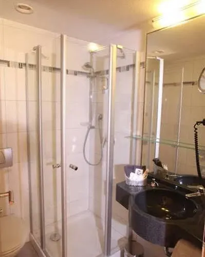 Spitzberg Garni ホテル 3*